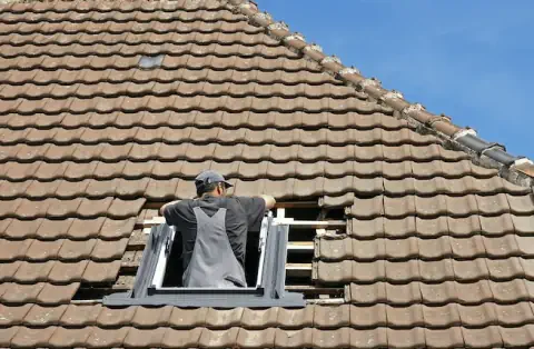 Pose de velux aux Sorinières